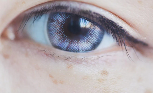 5 Benefits of Coloured Contact Lenses